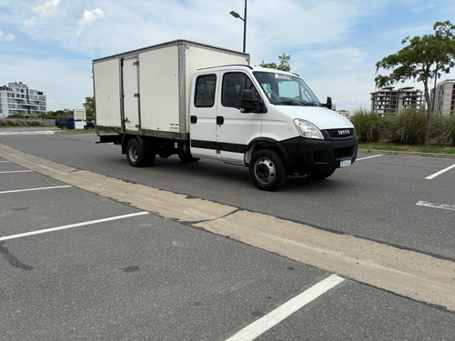 Iveco Daily 70/17 Doble Cabina