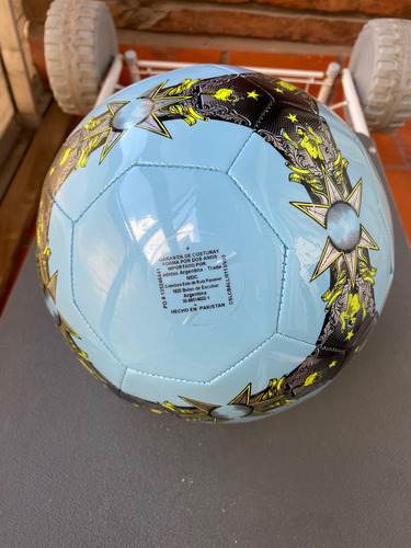 Pelota Ypf N5messi 2025 3 Estrellas Celeste