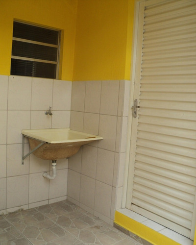 Imagem 21 de 30 de Aluga-se Casa 2 Dormitórios Próxima A Escola, Supermercados Dia, Coop, Av. São Paulo, Em Sorocaba, Reformada, Bairro Cruzeiro Do Sul, Além Ponte. - Ca00979 - 33337667