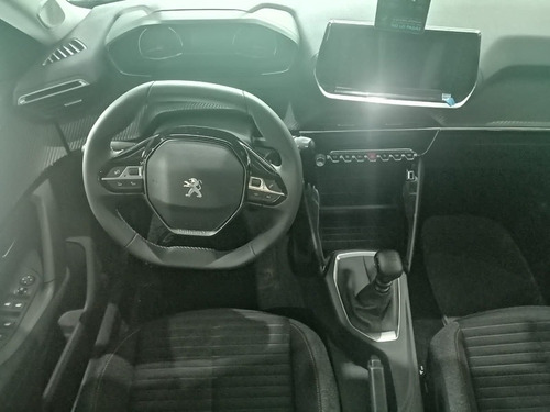 Peugeot 2008 2021 1.2 Puretech Active