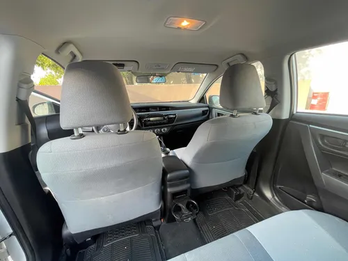 Toyota Corolla 1.8 Base Mt