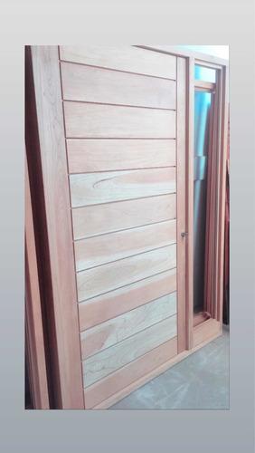 Imagen 3 de 9 de Puerta De Entrada, Exterior, Madera, Cedro