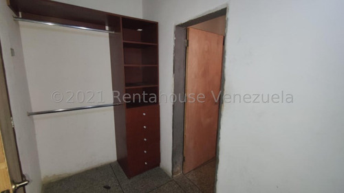 Edificio En Venta Centro De Barquisimeto Kenlimar Nieto 23-23481