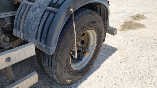 Carreta Caçamba Basculante Vanderleia 30m3 Com Pneus