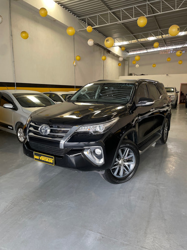 Toyota SW4 2.8 Tdi Srx 7l 4x4 Aut. 5p