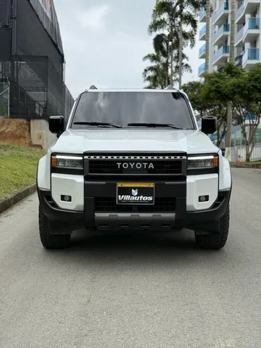 Land Cruiser Blindada First Edition 2025