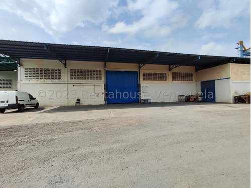  Sp  Galpon  Listo Para Su Funcionamiento En Alquiler Zona Industrial Ii Barquisimeto  Lara, Venezuela, 800 M² 