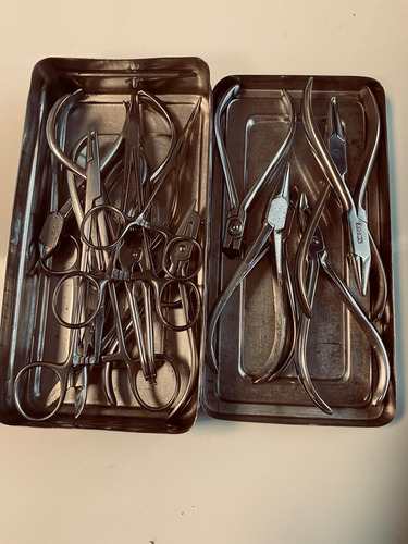 Pinzas Y Alicate Para Ortodoncia, Kit Variadas Con Caja Usad (Usado)