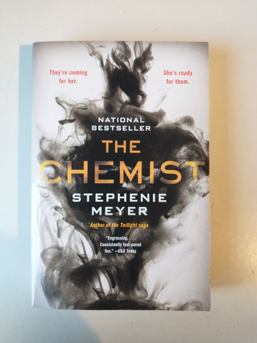 The Chemist Stephenie Meyer