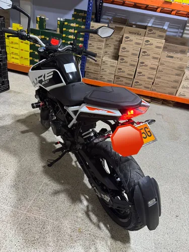 Ktm Duke 200 Ng, Modelo 2023, Con 6.000 Kilómetros