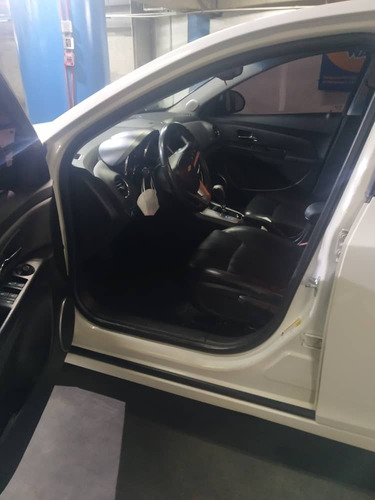 Imagen 7 de 9 de Chevrolet Cruze