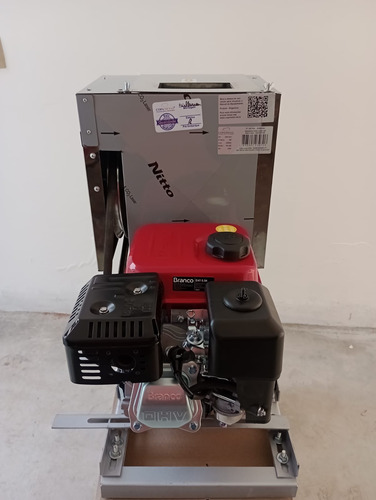 Garapeira De Inox Com Motor Branco A Gasolina 200 Lt/h