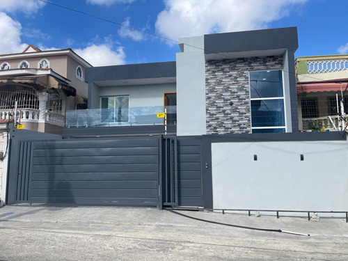 Espectacular Casa Con Piscina Lista Para Mudarte 