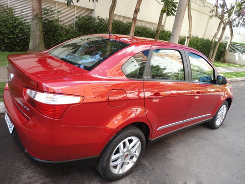 Fiat Grand Siena 2015 1.6 16v Essence Flex Dualogic 4p