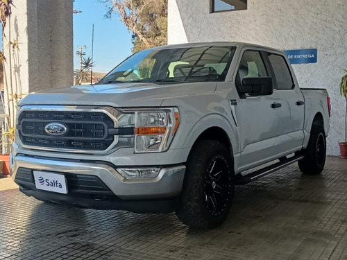 Ford F-150 Xlt Dc 3.3 At 4x2