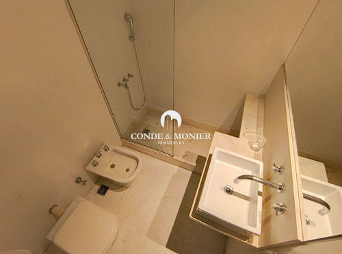 Monoambiente Con Balcon Al Frente. Apto Profesional. Palermo