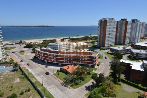 Apartamento Con Vista Espectacular, Y Con Todos Los Servicios!! -ref:15729