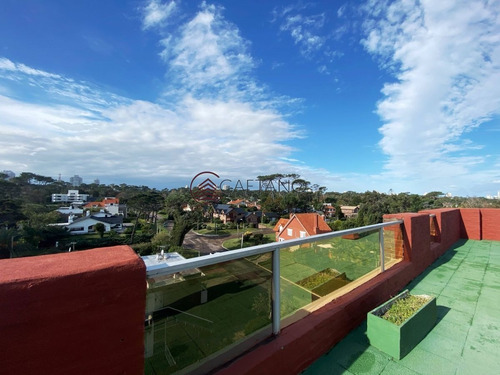 Imagen 26 de 30 de Venta De Apartamento 2 Dormitorios En Playa Mansa, Punta Del Este. - Punta Del Este Mansa