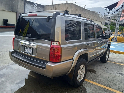 Jeep Commander