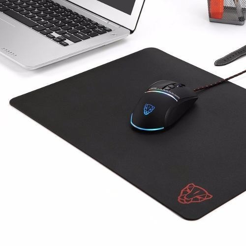 Mouse Pad Motospeed P40 de plástico