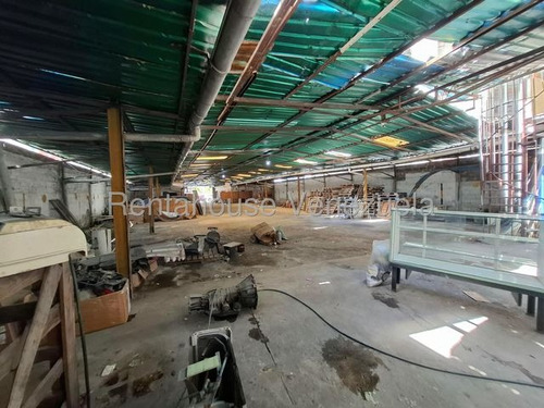 Galpón Comercial En Alquiler Zona Centro Maracay 26-240 Hc