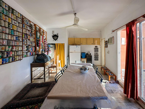 Casa Con Departamento Independiente Jardín Y Pileta