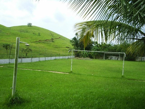 Fazenda À Venda Na Estrada De Sambaetiba, Centro (sambaetiba), Itaboraí - Rj - Liv-11669