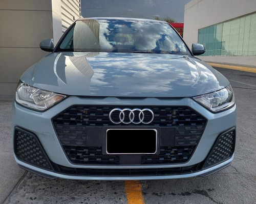 Imagen 2 de 10 de Audi A1 Urban 2021 Demo