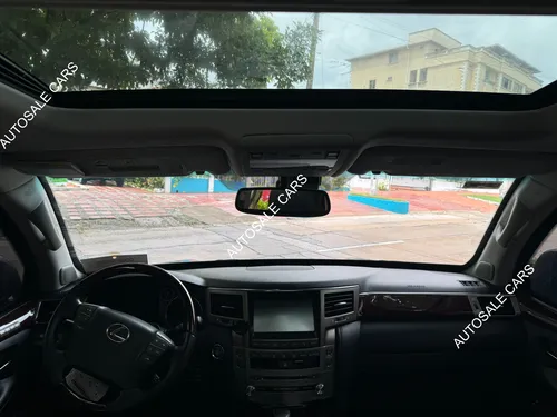 Lexus LX 5.7 570