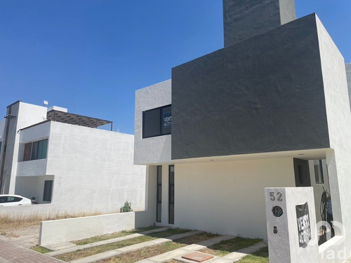 Venta Casa 4 Ambientes San Isidro