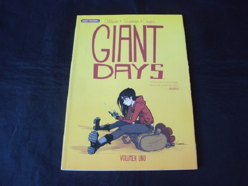 Giant Days Vol. 1 (pop Fiction)