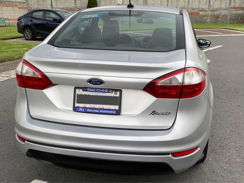 Imagen 4 de 9 de Ford Fiesta 2014 1.6 S 5vel Mt