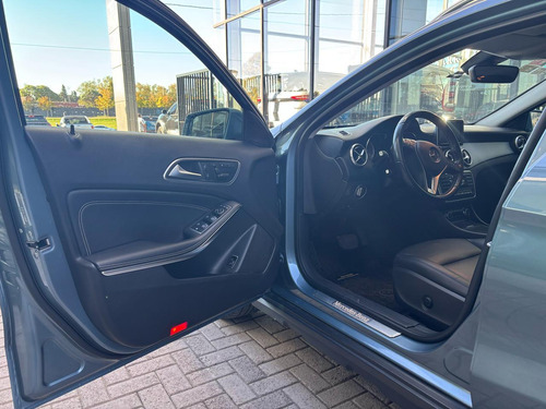 MercedesBenz Clase GLA 250 1.6 Gla250 At Sport B.efficiency