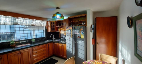 Imagen 18 de 18 de Mk Inmobiliaria Vende Town House En Llano Alto.urb Los Eucaliptos/04143995167mirtha De Freitas