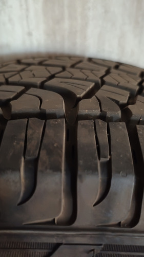 Pirelli Scorpion 265/65/18 (4 Rodados 50.000km Y Uno Nuevo)