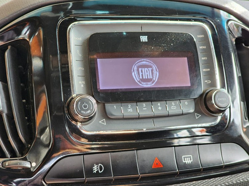 Fiat Uno 1.4 EVO SPORTING 8V FLEX 4P AUTOMATIZADO