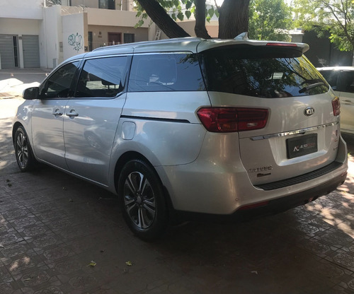 Imagen 6 de 10 de Kia Carnival