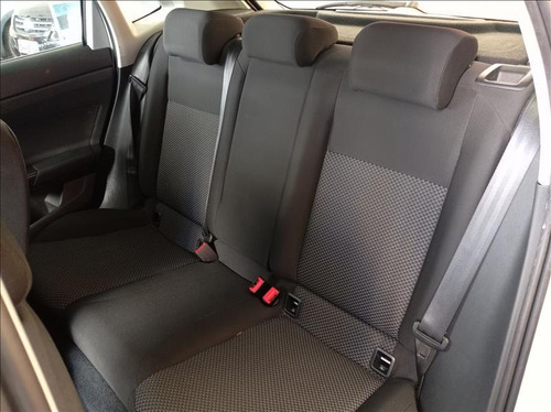 Volkswagen Polo Volkswagen Polo 1.0 Mpi Total Flex Manual 20