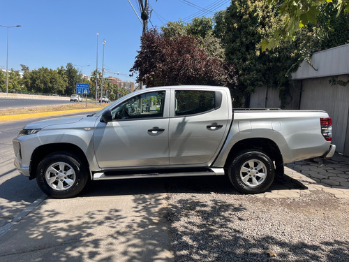 Mitsubishi L200 2.4 Work Cr 4X2