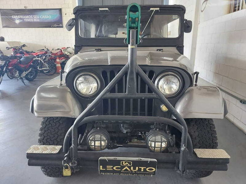 Imagem 2 de 9 de Ford Jeep 1957