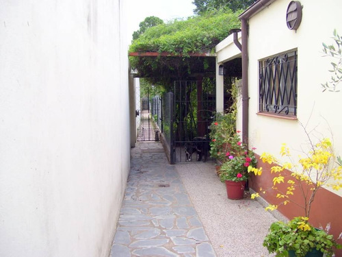 Imagen 2 de 14 de Casa En Venta En Adrogue