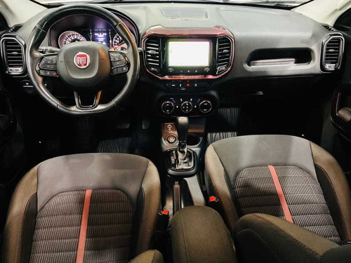 Imagem 4 de 9 de Fiat Toro Freedom At6 2020