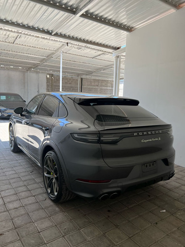 Porsche Cayenne Turbo S E-hybrid Coupe 4.0 Lts