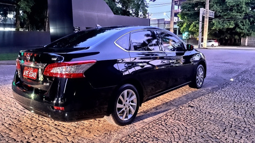 Imagem 2 de 14 de Nissan Sentra 2014 2.0 Sv Flex Aut. 4p
