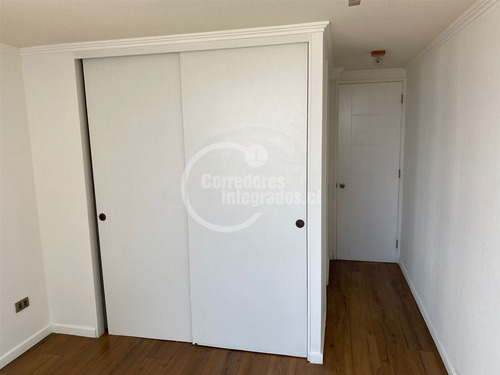 Como Nuevo, 3d-2b En Prestigioso Condominio Terramar