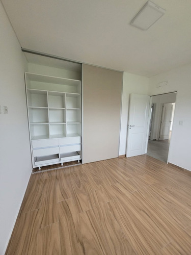 Casa En Venta 4 Amb. A Estrenar Barrio Santa Rita-canning