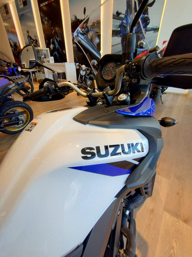 Suzuki V-strom 650xt 2025 - Financiación Tasa 9.9%