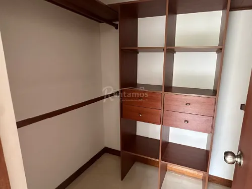 Apartamento En Arriendo En Cumbres. Cod A776085