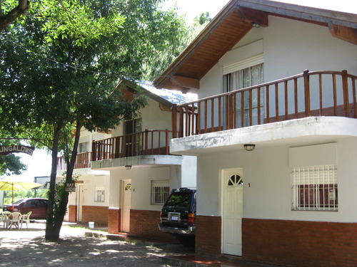 Imagen 1 de 12 de Vendo Permuto Complejo De Departamentos