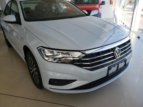 Volkswagen Vento 1.4 Comfortline 150cv At
